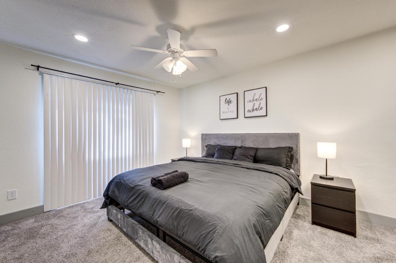 Trendy Midtown Apt, Walk To Shops & Sites, Pets Ok Houston Exterior photo