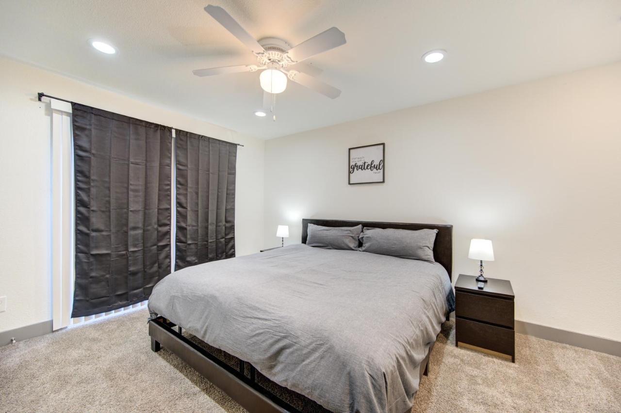 Trendy Midtown Apt, Walk To Shops & Sites, Pets Ok Houston Exterior photo